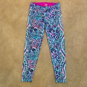 Lilly Pulitzer Luxletic Weekender Leggings, Multi The Swim, UPF 50+, size M